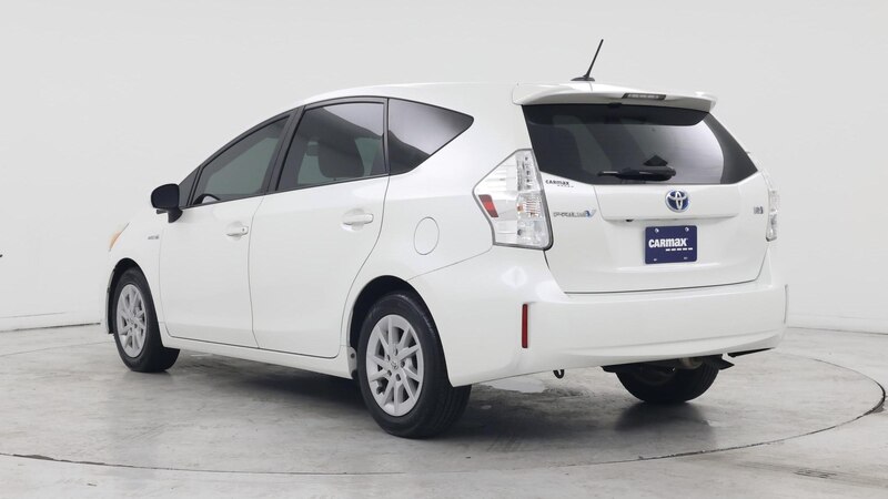 2014 Toyota Prius v Three 2