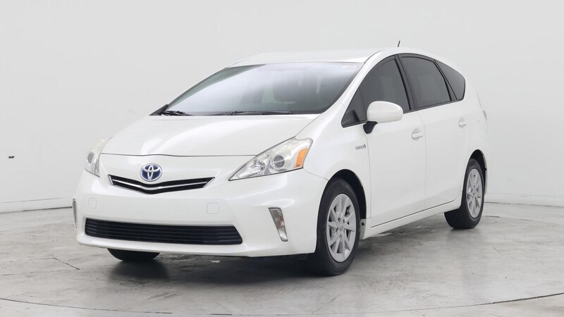 2014 Toyota Prius v Three 4