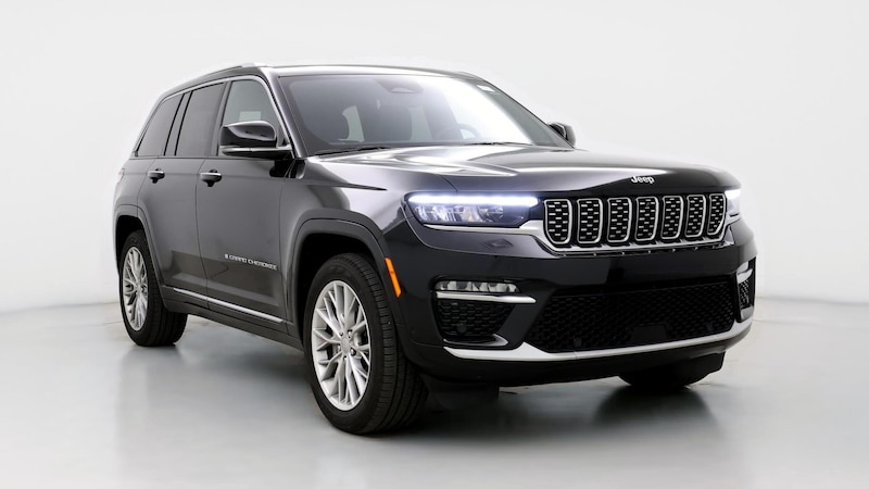 2023 Jeep Grand Cherokee Summit Hero Image