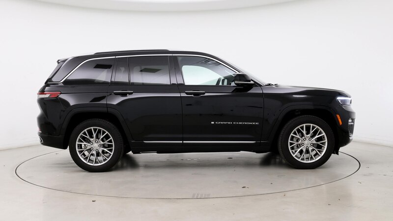 2023 Jeep Grand Cherokee Summit 7