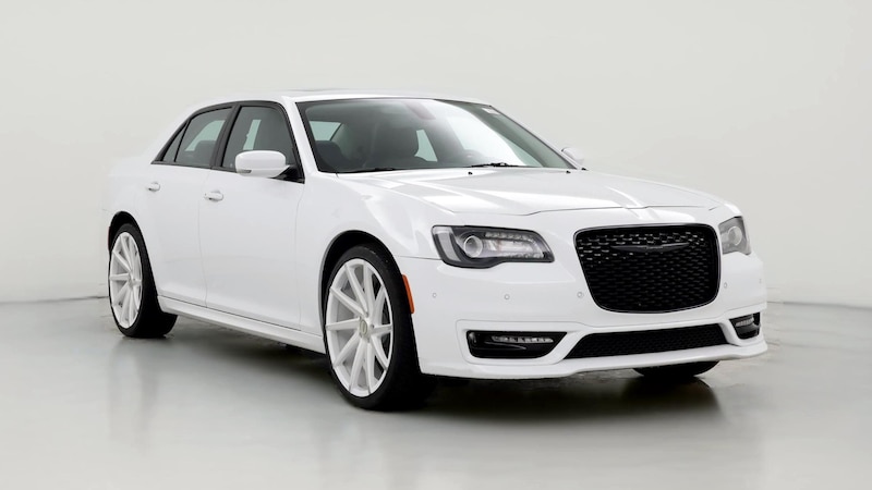 2023 Chrysler 300 Touring Hero Image