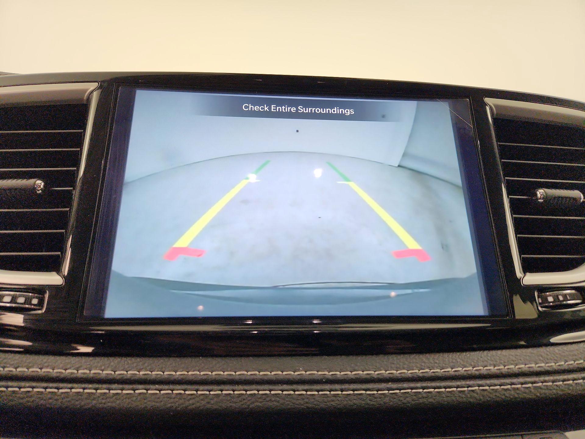 Thumbnail: 2023 Chrysler Pacifica - 14