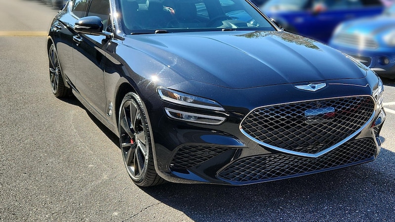 2023 Genesis G70 3.3T Hero Image