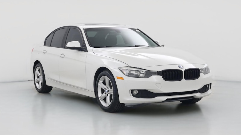 2015 BMW 3 Series 320i Hero Image