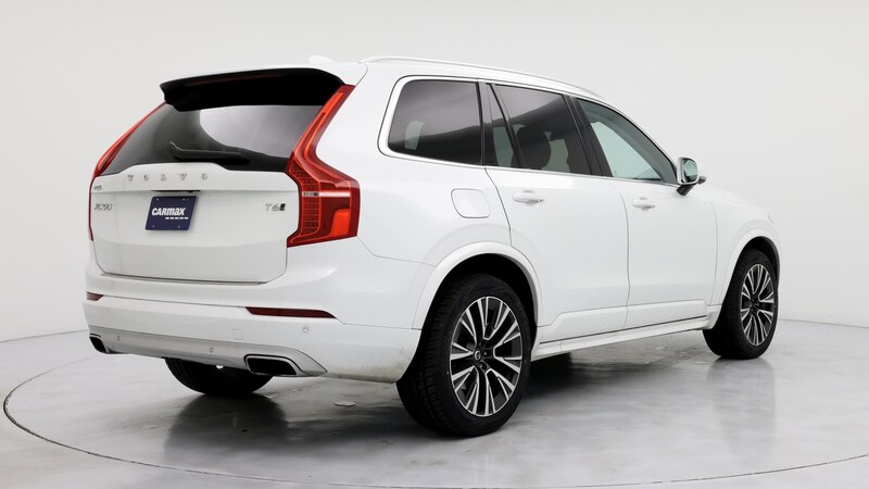 2020 Volvo XC90 T6 Momentum 8