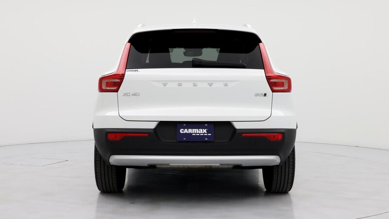 2023 Volvo XC40 B5 Plus 6