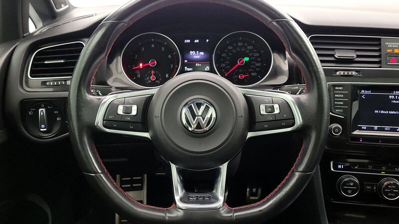 2015 Volkswagen Golf GTI Autobahn 10