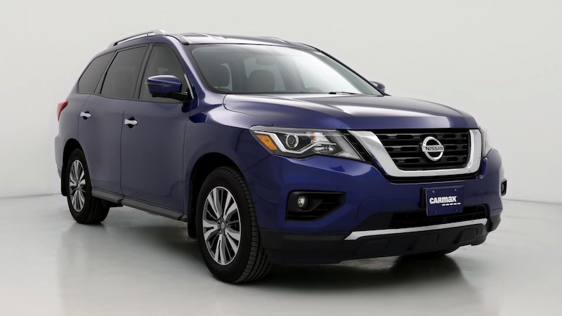 2017 Nissan Pathfinder SL Hero Image