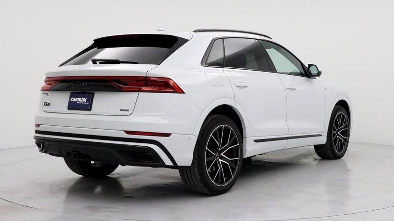 2021 Audi Q8 Premium Plus 8