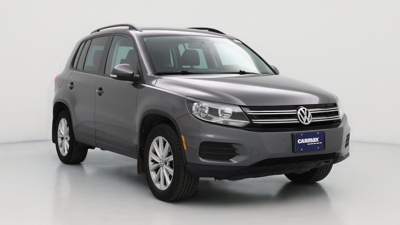 2015 Volkswagen Tiguan SE Hero Image