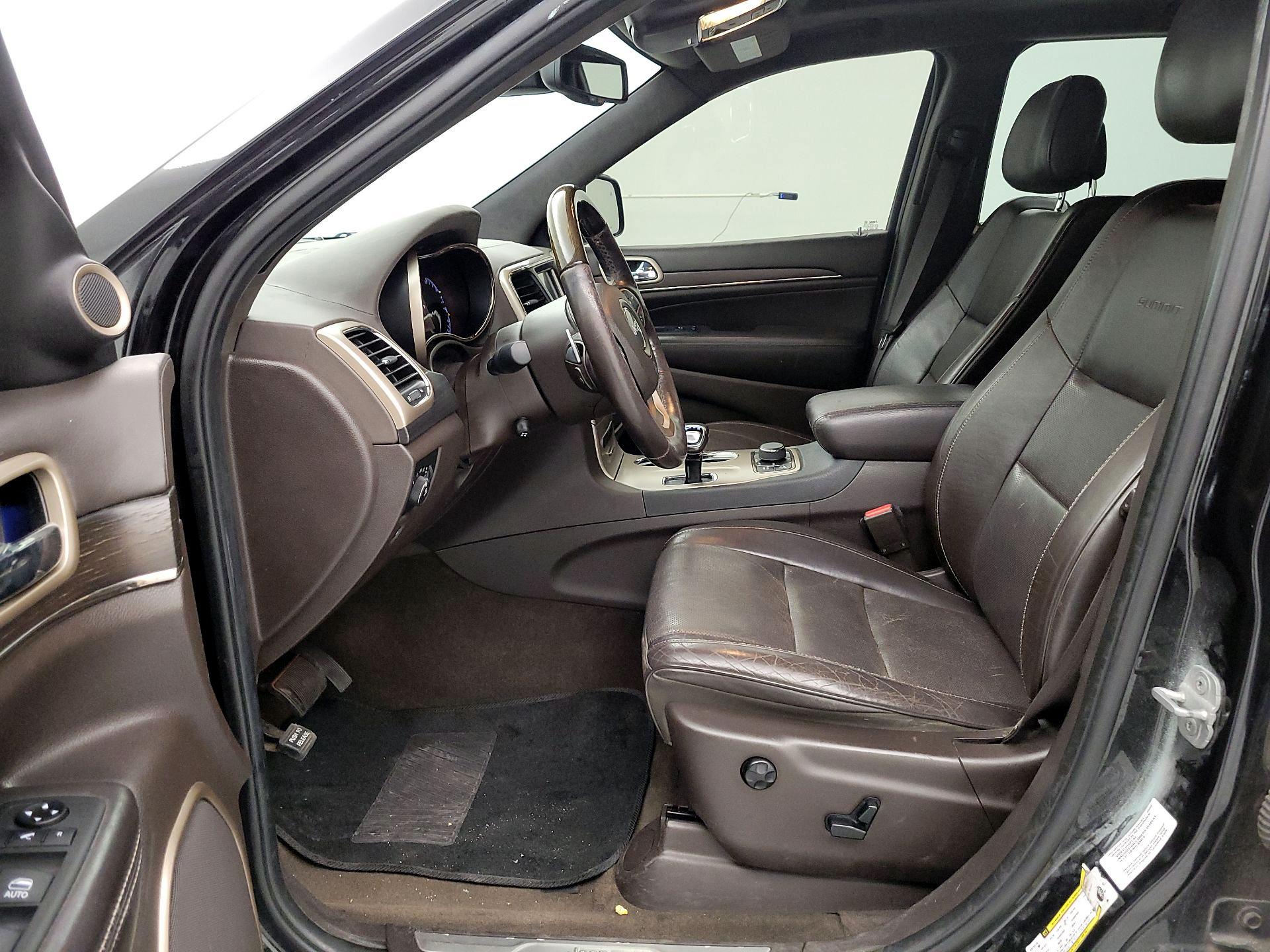 Thumbnail: 2014 Jeep Grand Cherokee - 11
