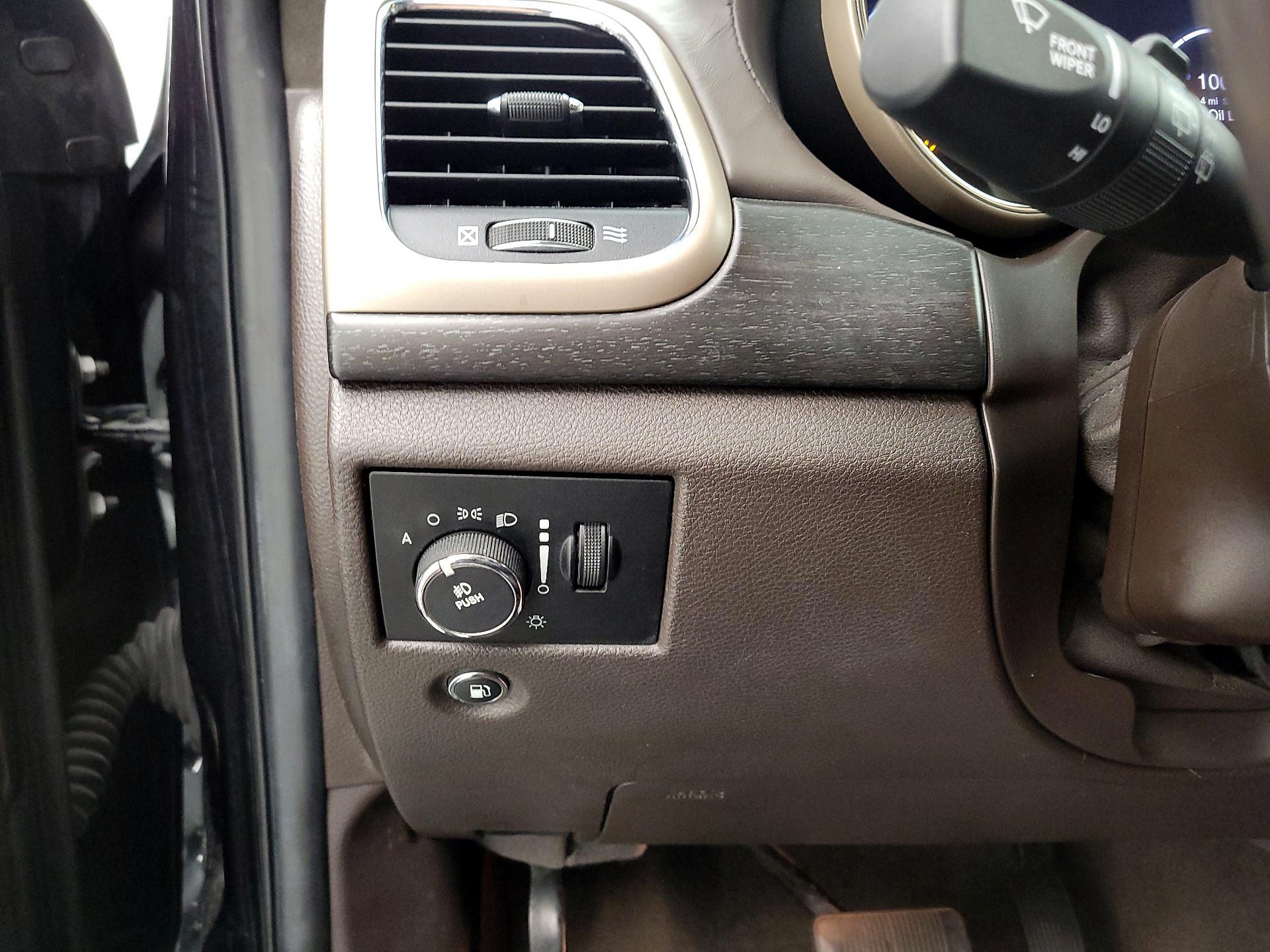 Thumbnail: 2014 Jeep Grand Cherokee - 13