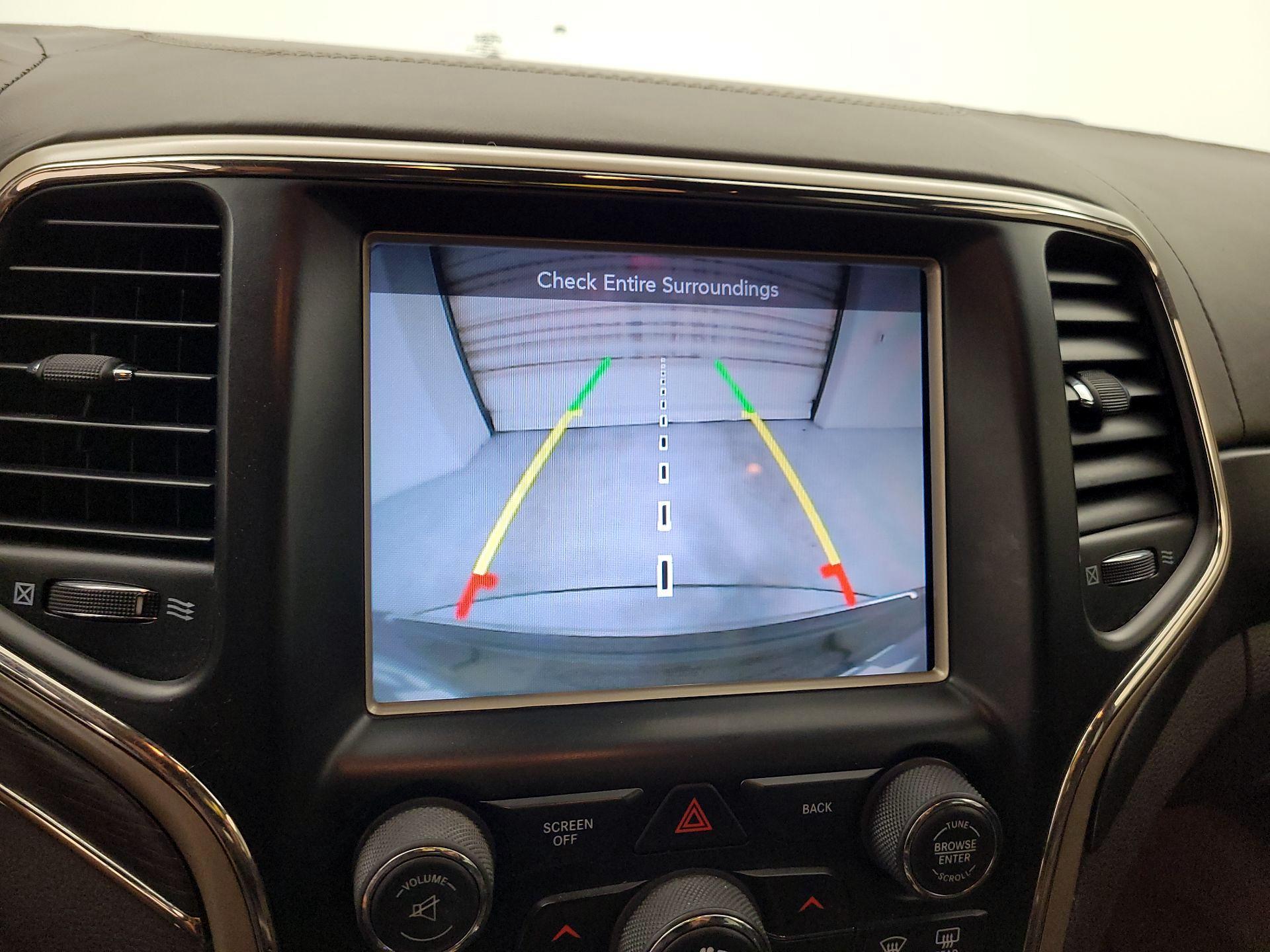 Thumbnail: 2014 Jeep Grand Cherokee - 15