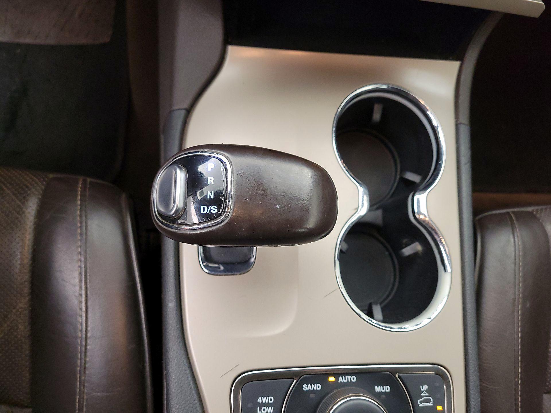 Thumbnail: 2014 Jeep Grand Cherokee - 18