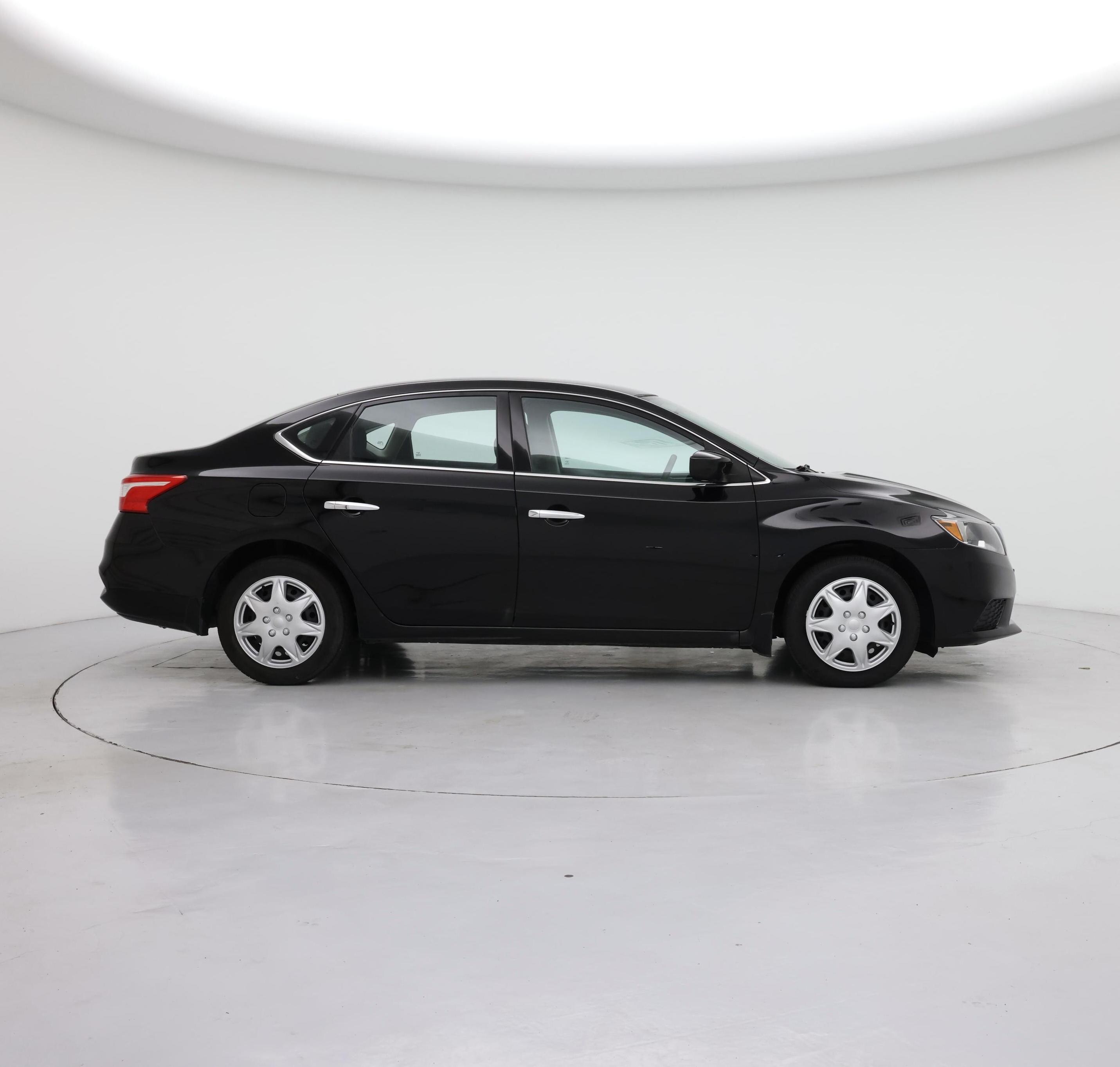Thumbnail: 2017 Nissan Sentra - 7