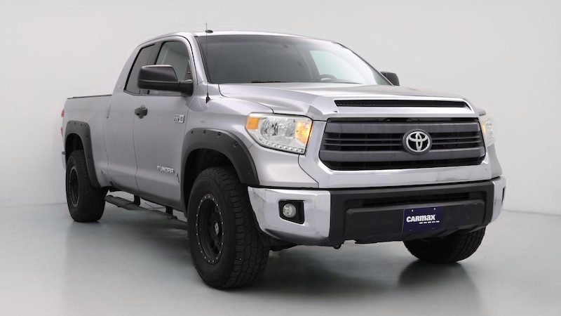 2015 Toyota Tundra SR5 Hero Image
