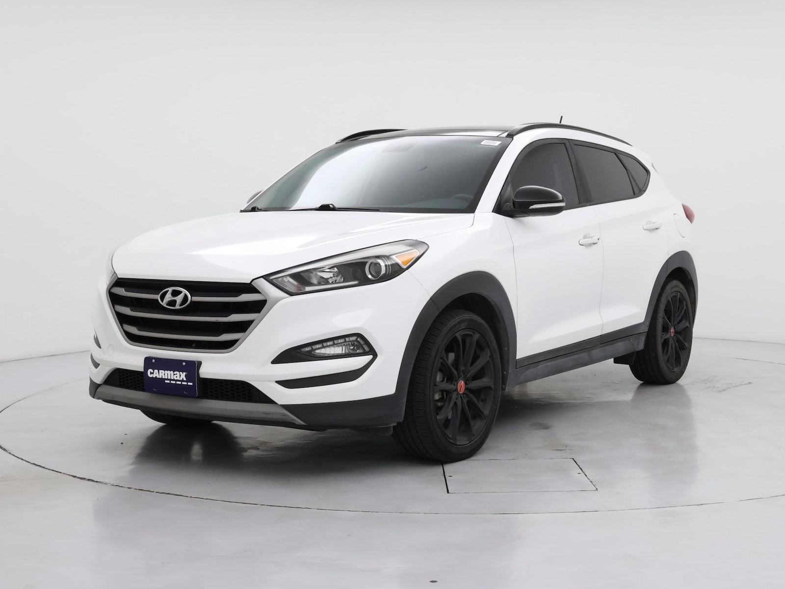 Image of 2017 Hyundai Tucson Night