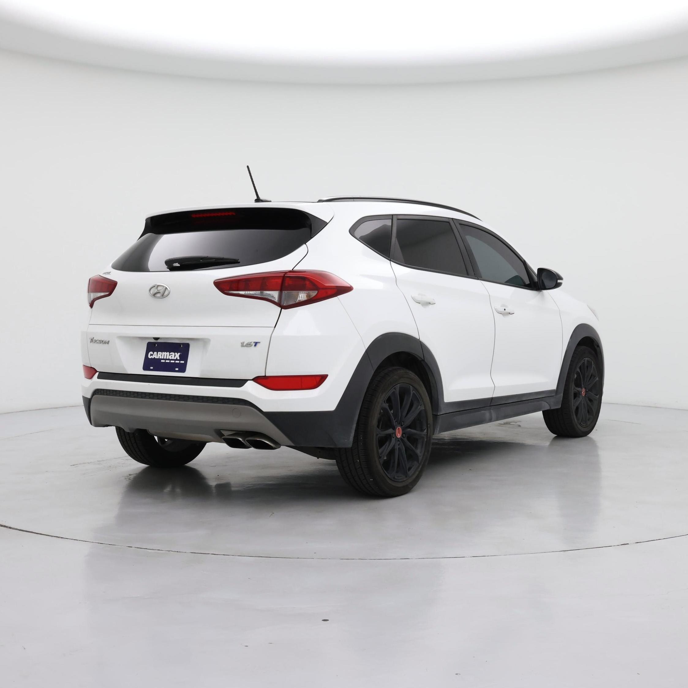 Thumbnail: 2017 Hyundai Tucson - 8