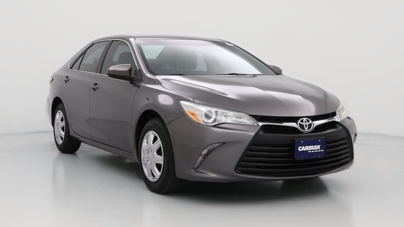 2015 Toyota Camry LE Hero Image