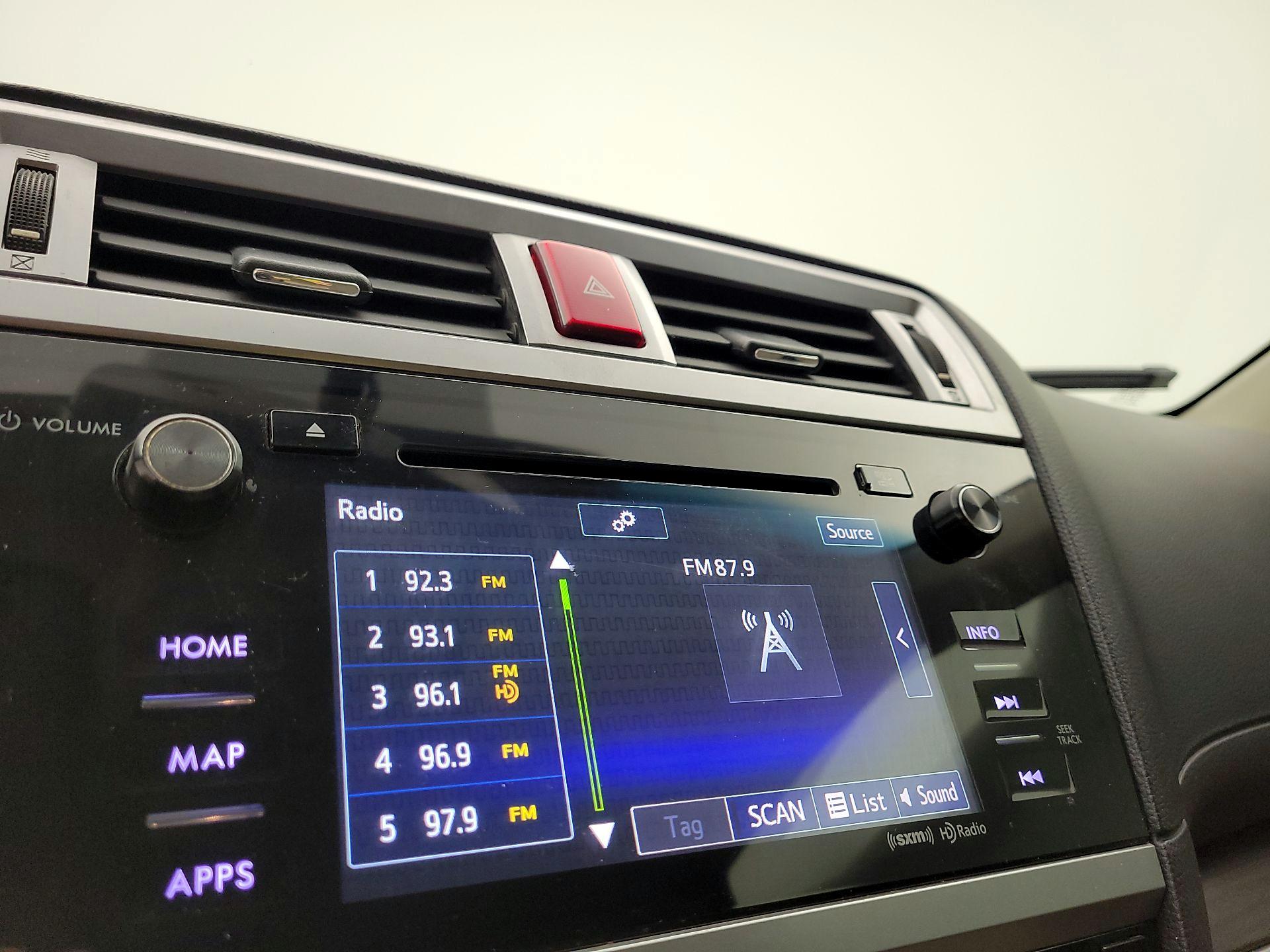 Thumbnail: 2016 Subaru Legacy - 16