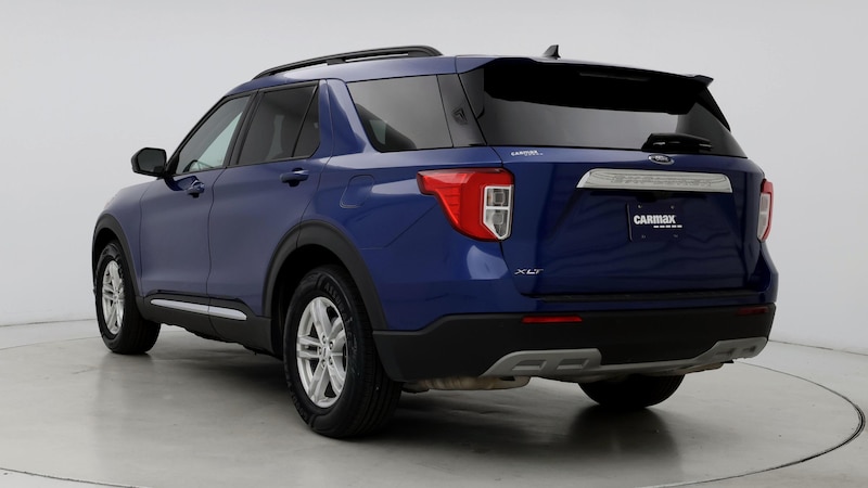 2023 Ford Explorer XLT 2