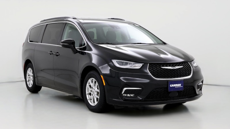 2022 Chrysler Pacifica Touring L Hero Image