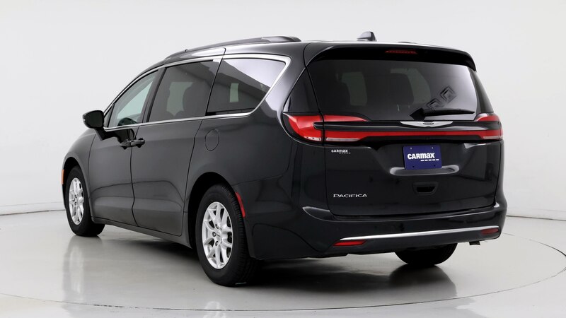 2022 Chrysler Pacifica Touring L 2