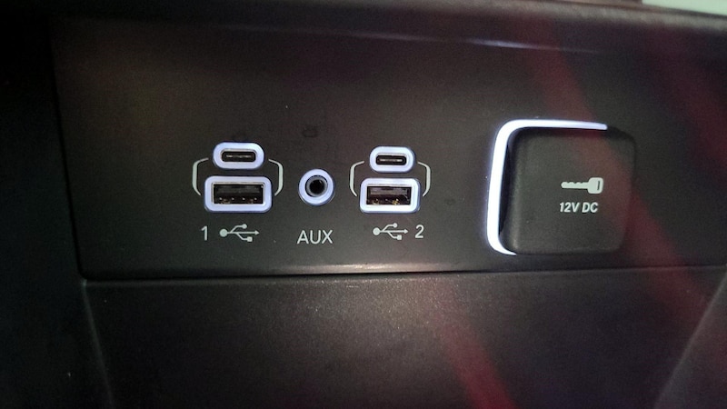 2023 Jeep Grand Cherokee Laredo 18