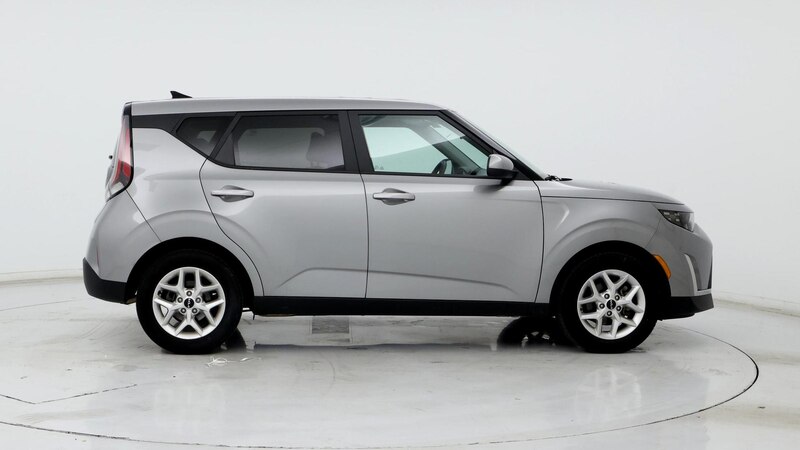 2023 Kia Soul LX 7