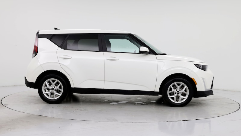 2023 Kia Soul LX 7