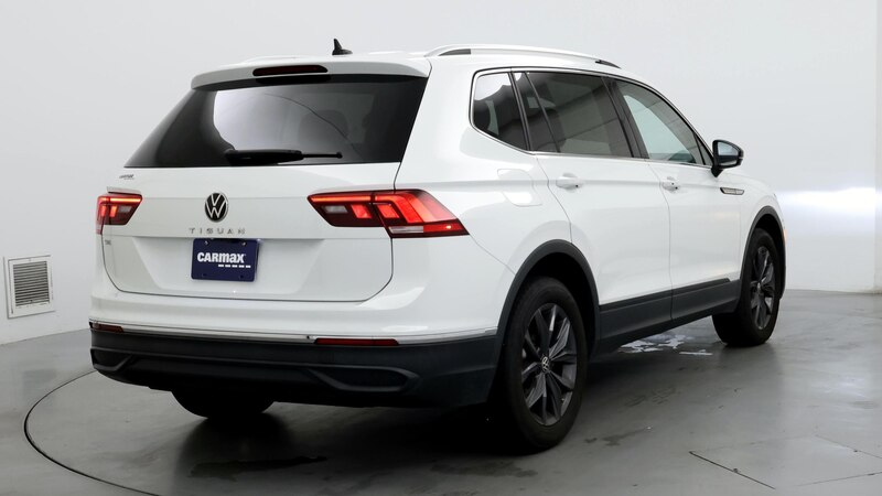 2022 Volkswagen Tiguan SE 8