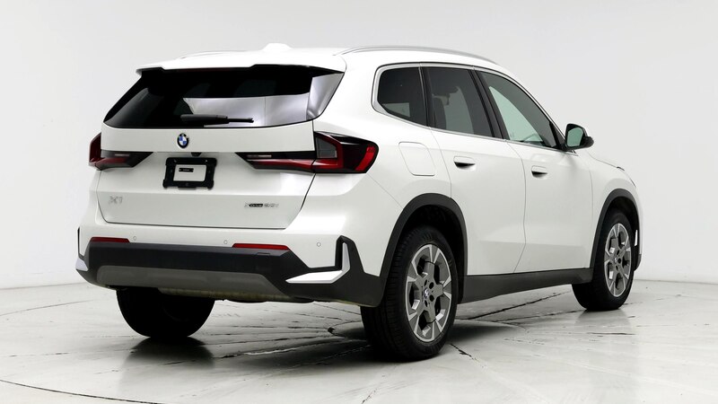 2023 BMW X1 xDrive28i 8