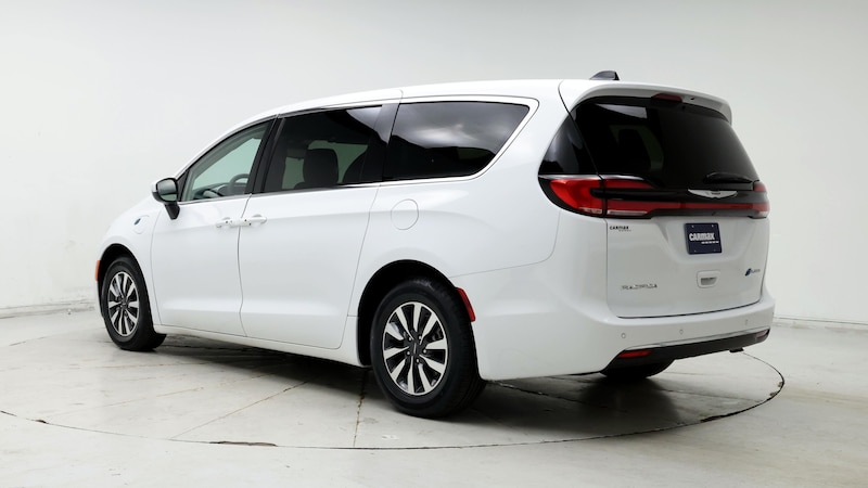 2023 Chrysler Pacifica Hybrid Touring L 2