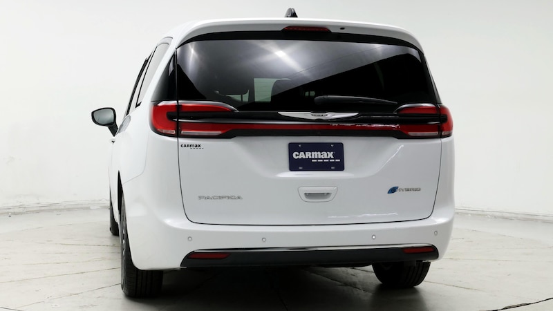 2023 Chrysler Pacifica Hybrid Touring L 6