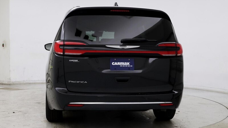 2022 Chrysler Pacifica Touring L 6