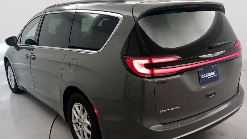 2022 Chrysler Pacifica Touring L 7