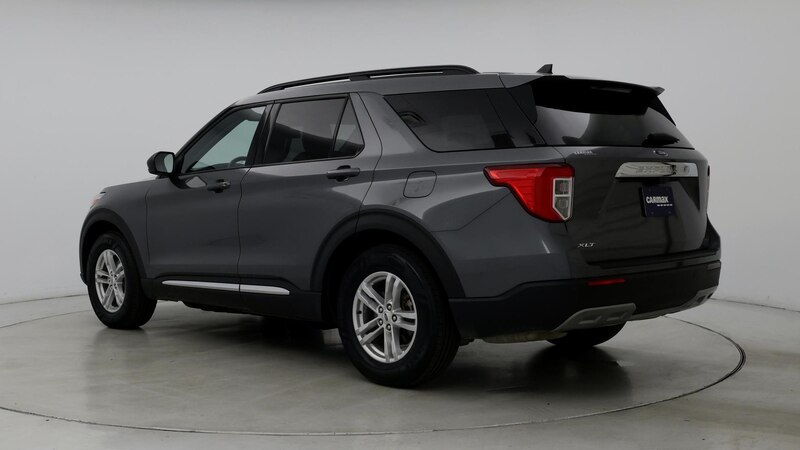 2023 Ford Explorer XLT 2