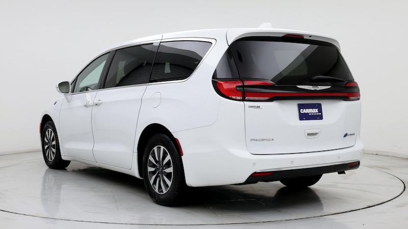 2022 Chrysler Pacifica Hybrid Touring L 2