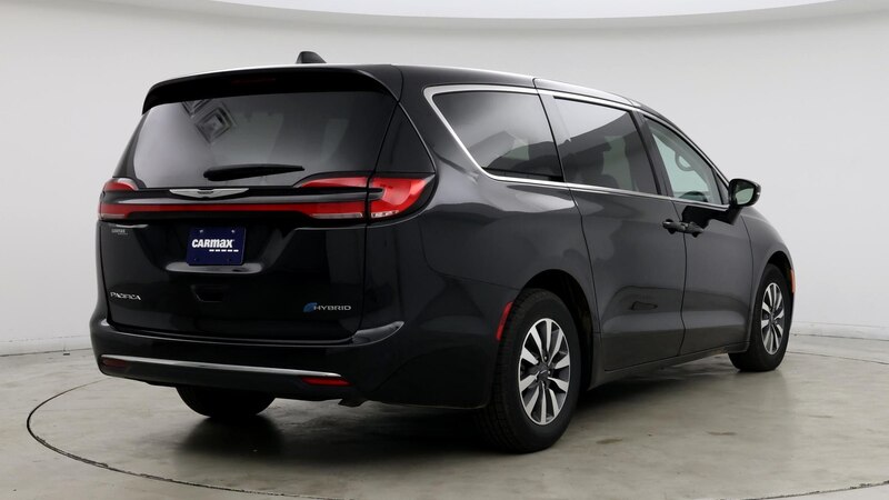 2022 Chrysler Pacifica Hybrid Touring L 8