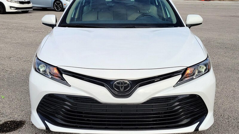 2019 Toyota Camry LE 2