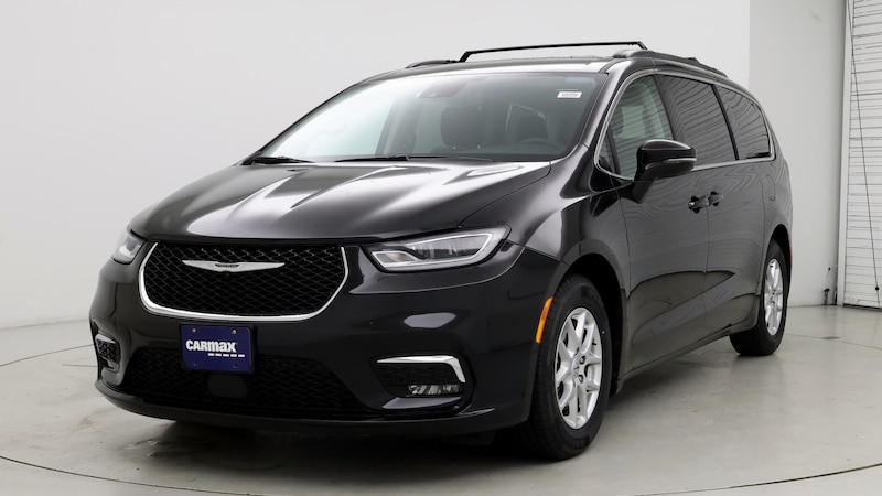 2022 Chrysler Pacifica Touring L 4