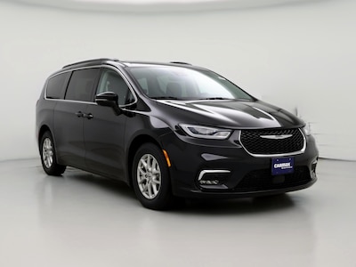 2022 Chrysler Pacifica Touring L -
                Hartford, CT