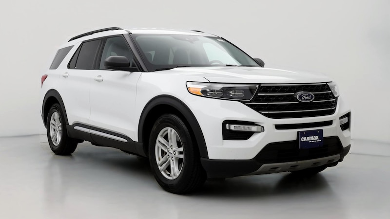 2023 Ford Explorer XLT Hero Image