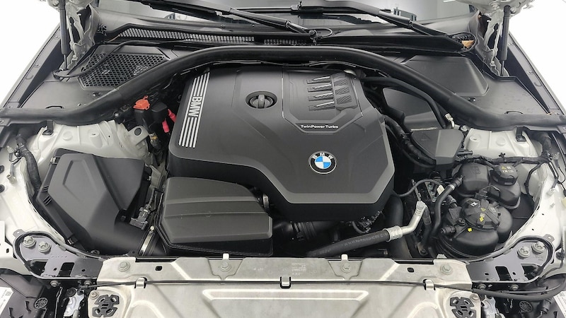 2023 BMW 3 Series 330xi 23