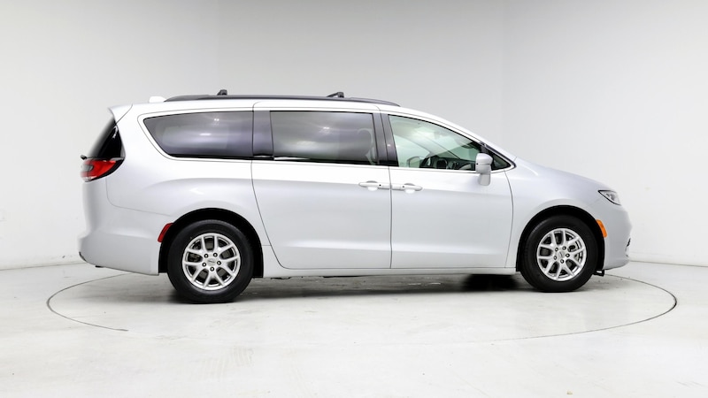 2022 Chrysler Pacifica Touring L 7