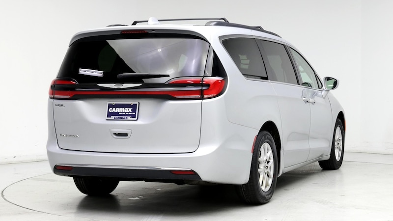 2022 Chrysler Pacifica Touring L 8