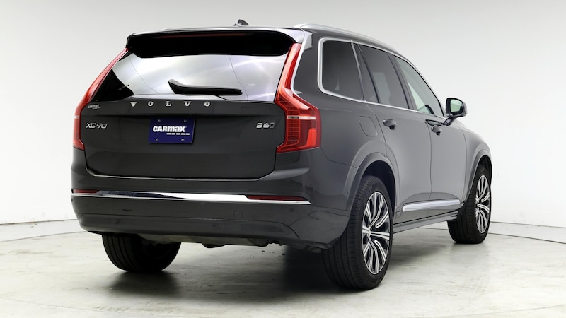 2024 Volvo XC90 B5 Plus 8