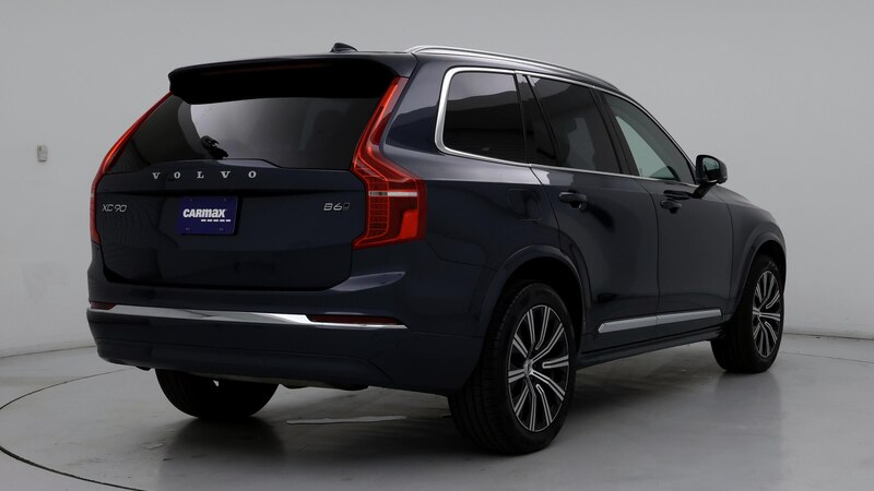 2024 Volvo XC90 B6 Plus 8