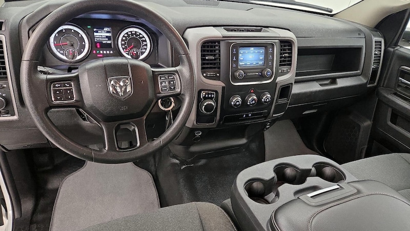 2023 RAM 1500 Classic Tradesman 9