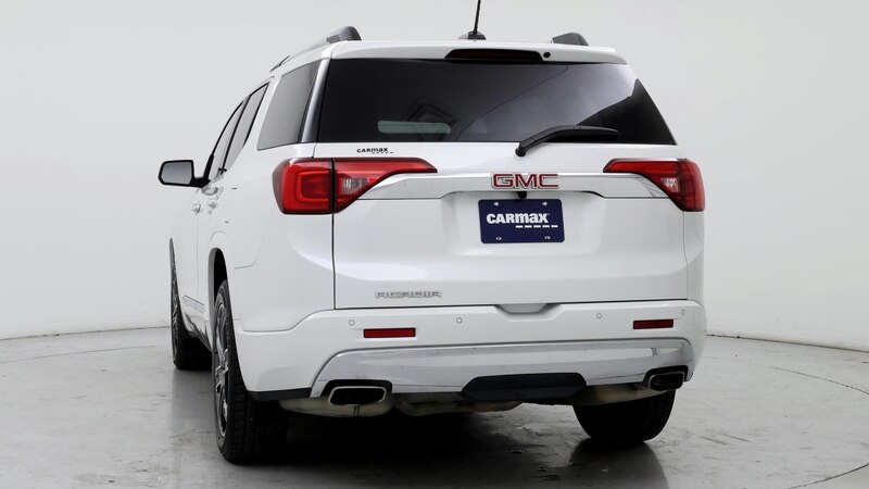 2017 GMC Acadia Denali 6